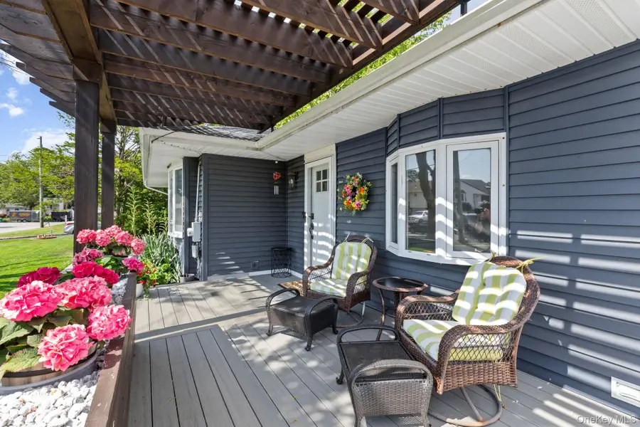 21 Choate Avenue, Selden, NY 11784 - #3