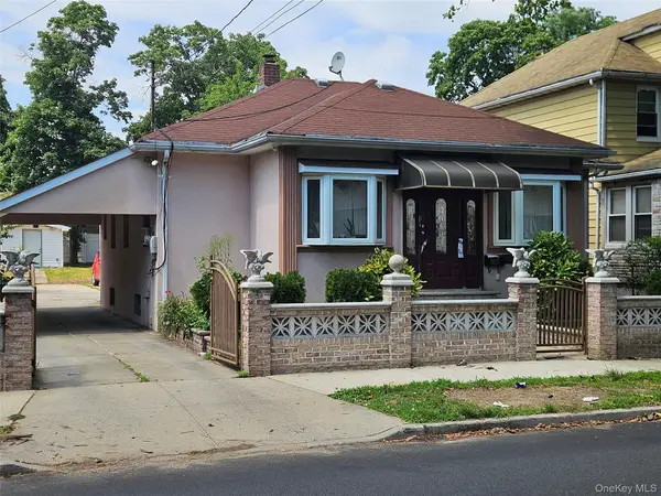 18823 120th Avenue, Saint Albans, NY 11412