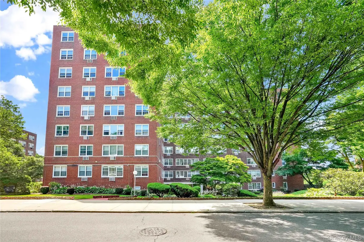 164-20 Highland Avenue #5S, Jamaica, NY 11432 - #1