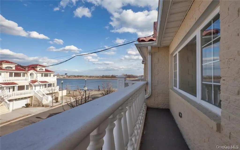 260 Zerega Avenue, Bronx, NY 10473 - #1