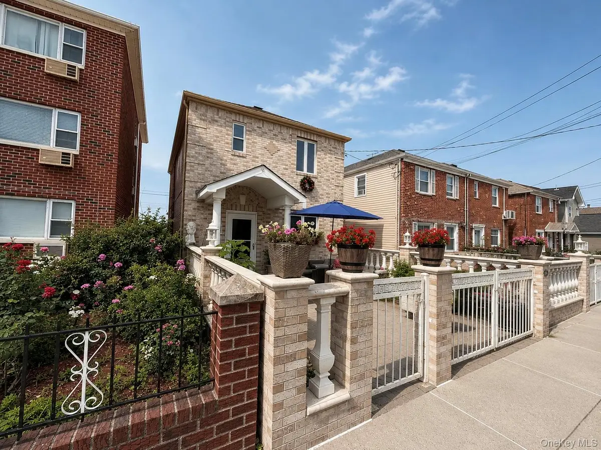 1626 Bayview Avenue, Bronx, NY 10465 - #1