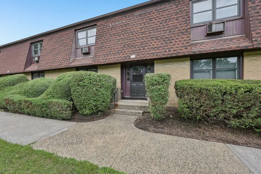 1 Germonds Village #5, Nanuet, NY 10954 - #3