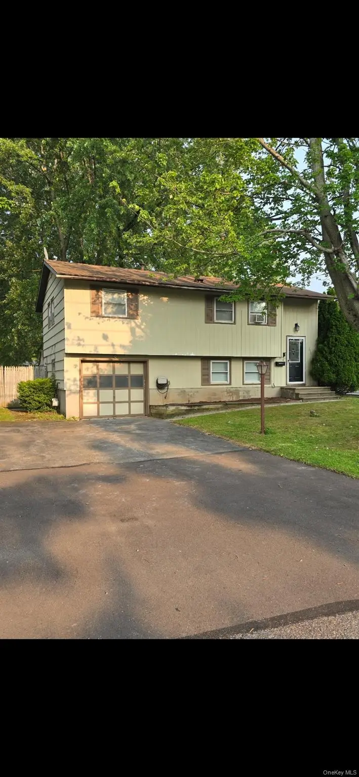 210 Flordale Road, Salina, NY 13088 - #1