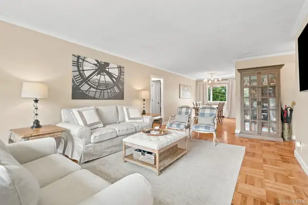 11 Westview Avenue #8-2, White Plains, NY 10603
