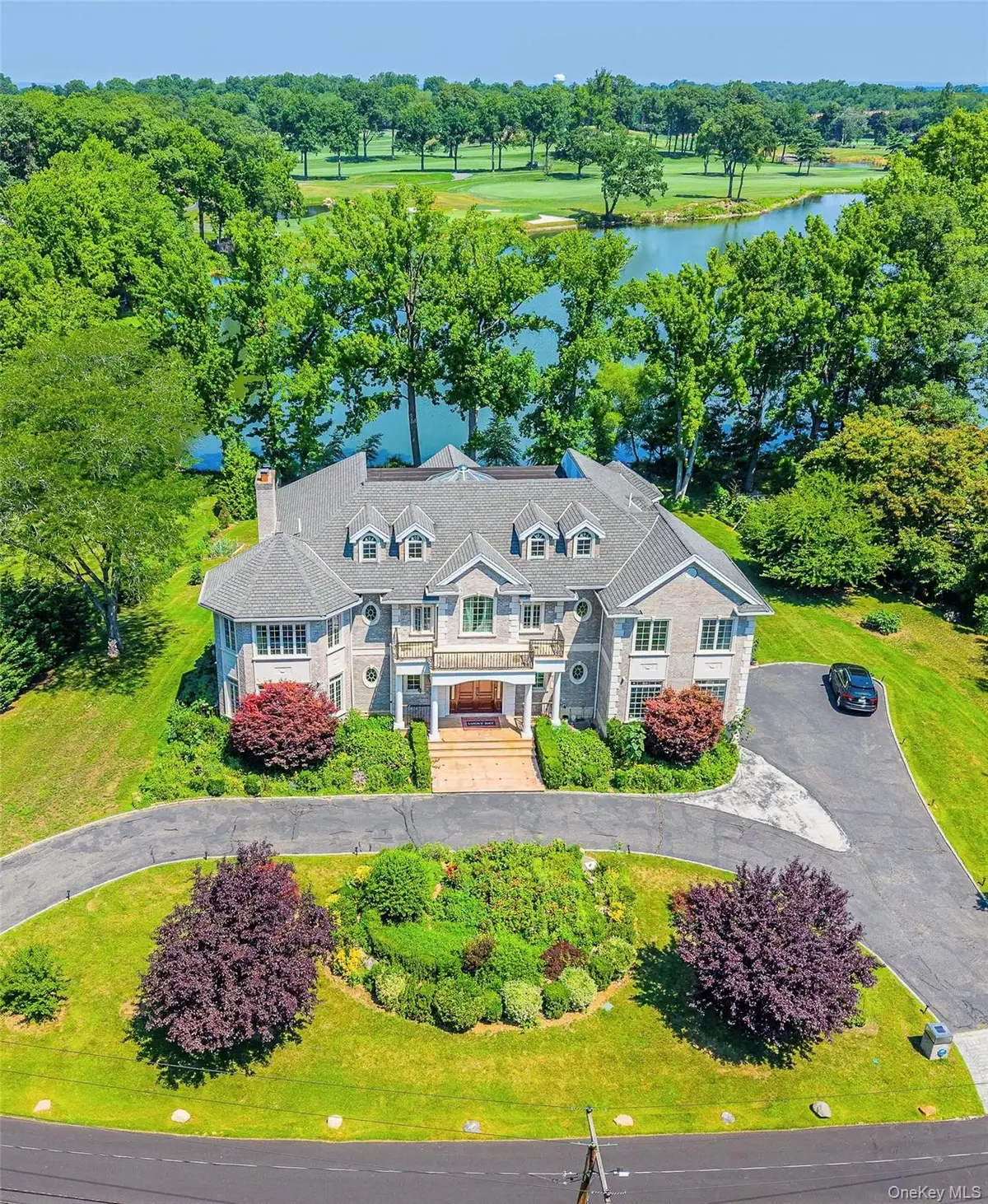 17 Lake Road, Great Neck, NY 11020 - #1