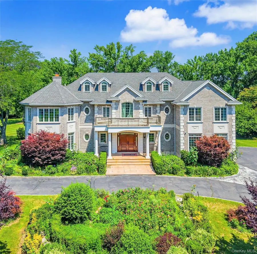 17 Lake Road, Great Neck, NY 11020 - #2