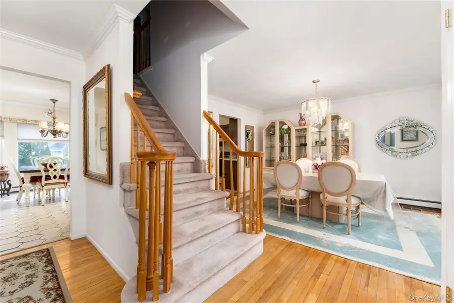 15 Fairfields Court, Huntington Station, NY 11746 - #3