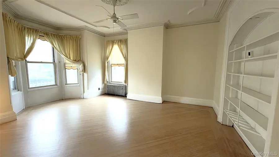 115 Glenwood Avenue, Yonkers, NY 10701 - #2