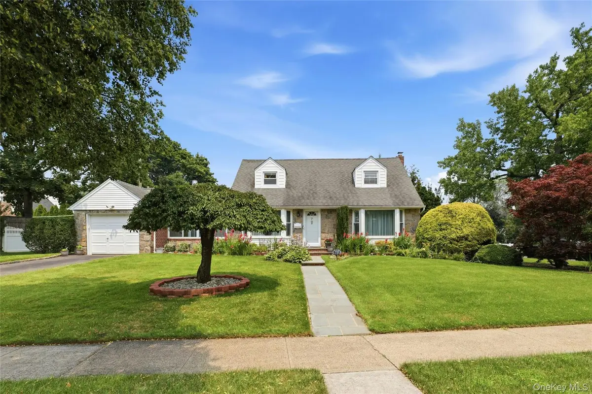70 Birchwood Drive, New Hyde Park, NY 11040 - #1