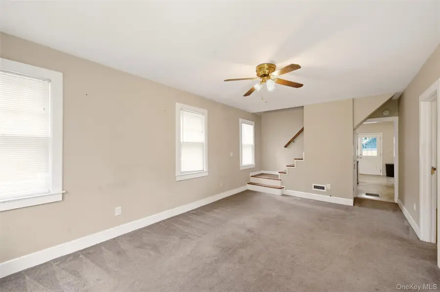124 Johnson Street, Centerport, NY 11721 - #3