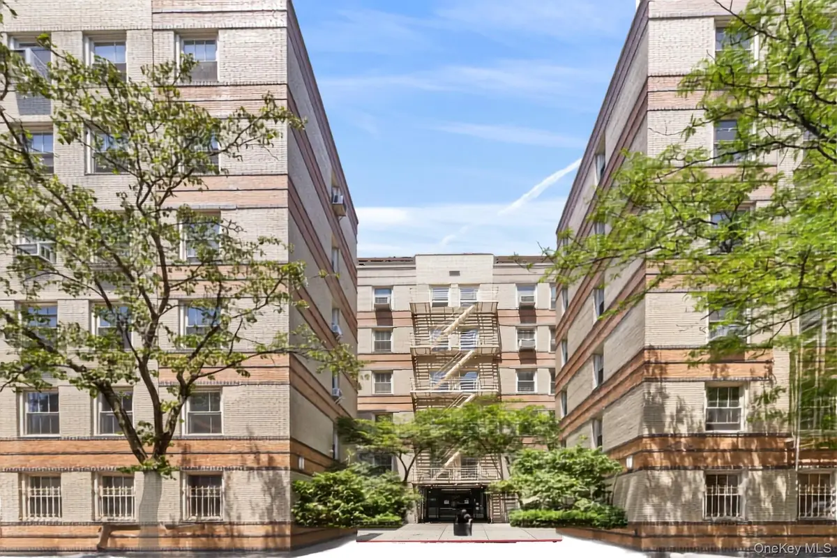 75 Bank Street #1B, New York, NY 10014 - #1