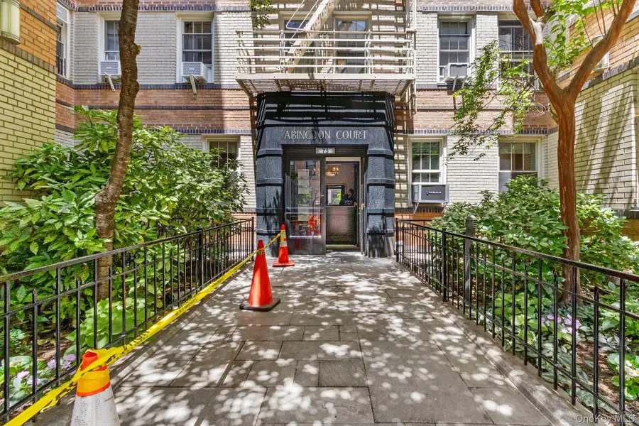 75 Bank Street #1B, New York, NY 10014 - #2