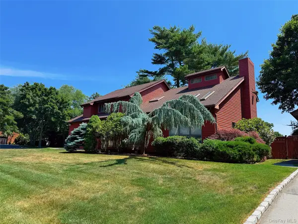 6 Jamor Court, Nesconset, NY 11767