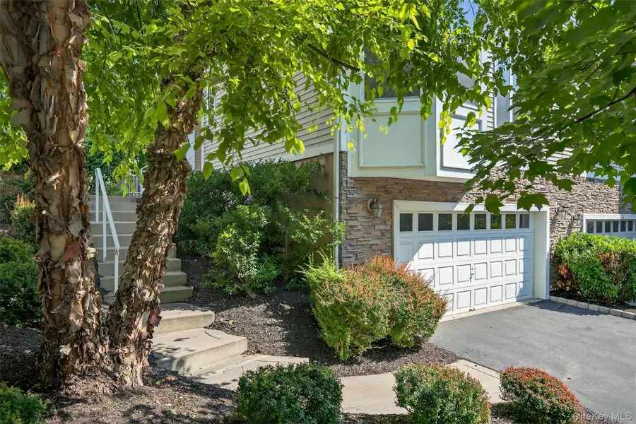 8 Green Court, Middletown, NY 10940 - #2