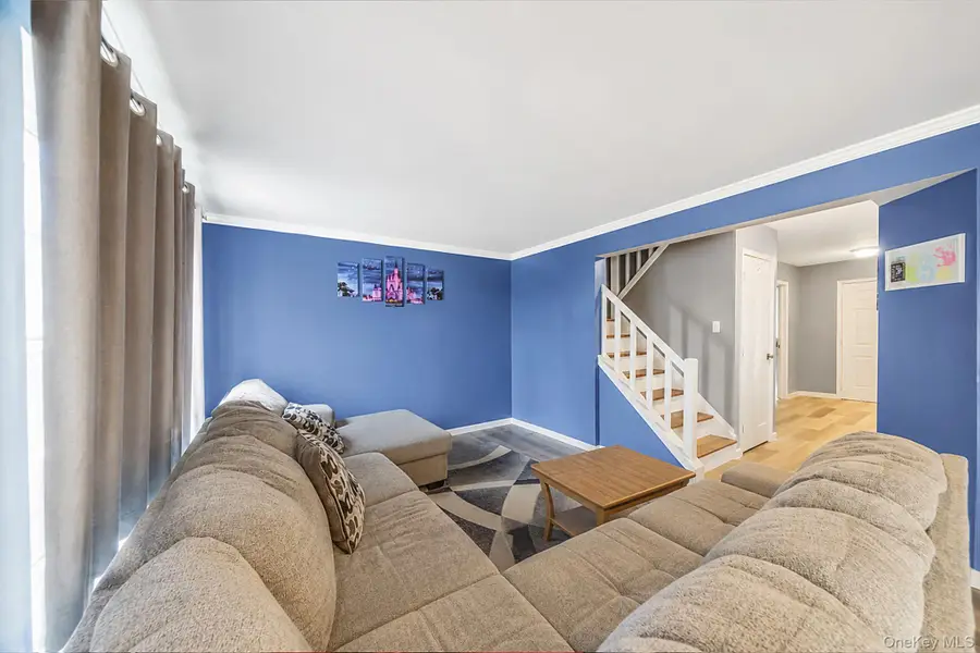 26 Beech Street, Central Islip, NY 11722 - #2