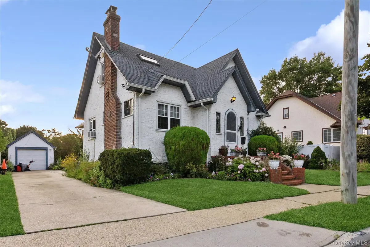 80 Dobson Avenue, Merrick, NY 11566 - #1