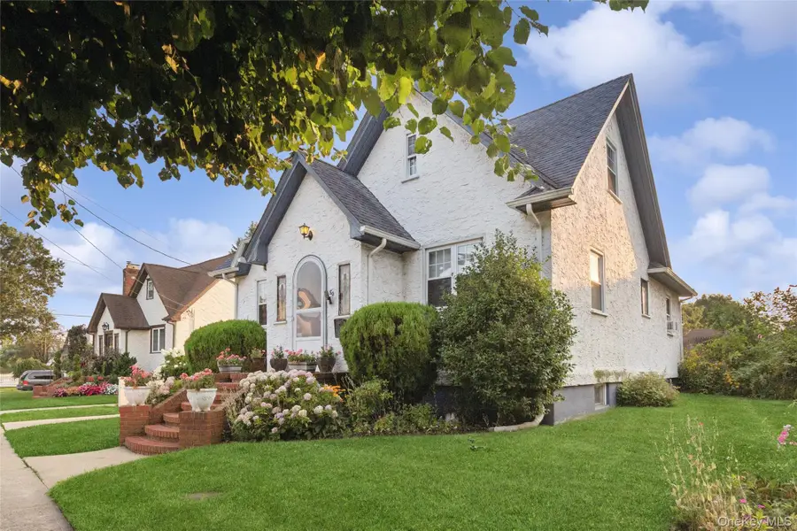 80 Dobson Avenue, Merrick, NY 11566 - #3