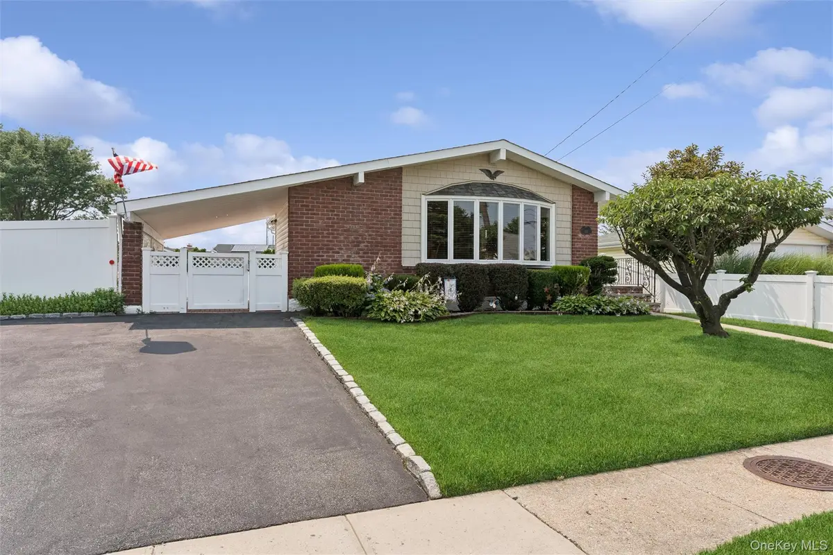 114 Miller Road, Hicksville, NY 11801 - #1
