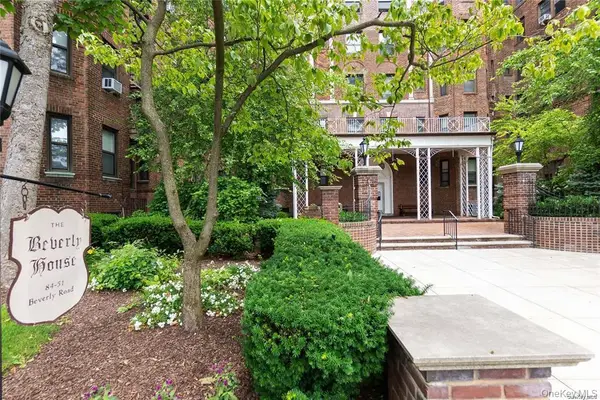 84-51 Beverly Road #6R, Kew Gardens, NY 11415