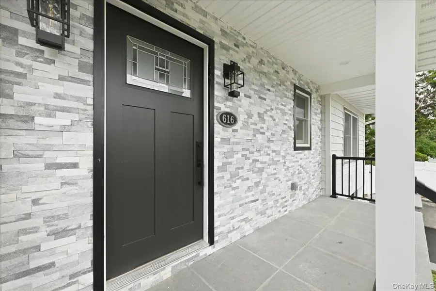 616 Harless Place, West Hempstead, NY 11552 - #2