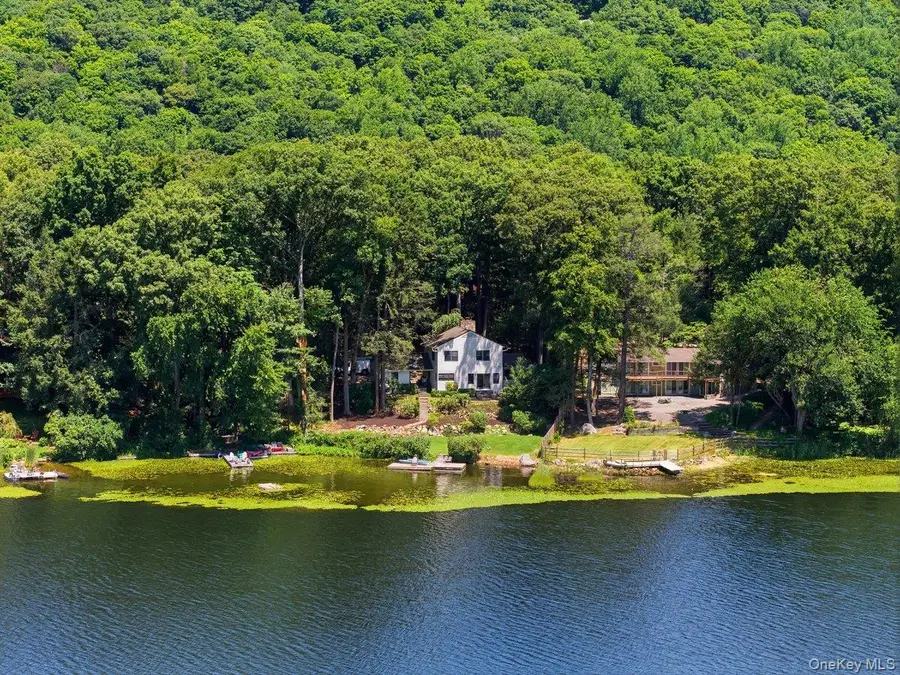 56 Twin Lakes Road, South Salem, NY 10590 - #2