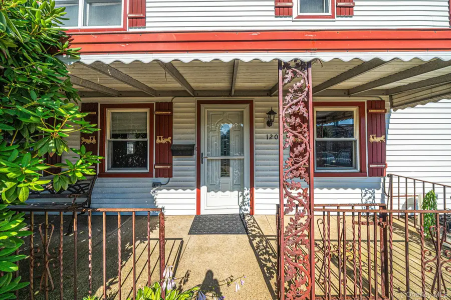 120 Ranch Lane, Levittown, NY 11756 - #3