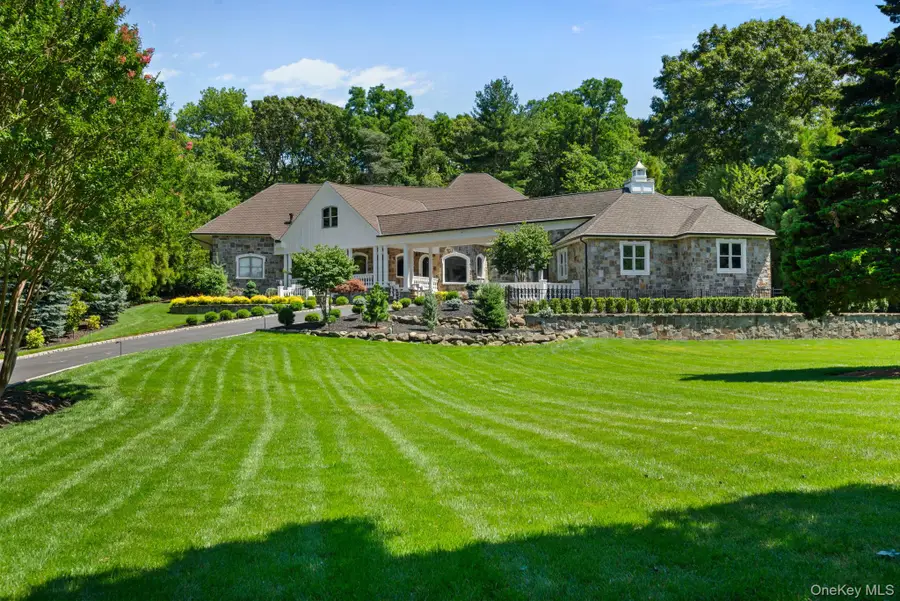 25 Marions Lane, Northport, NY 11768 - #2