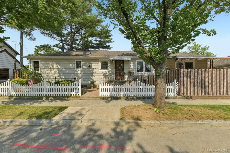 7814 Langdale Street, New Hyde Park, NY 11040 - #2
