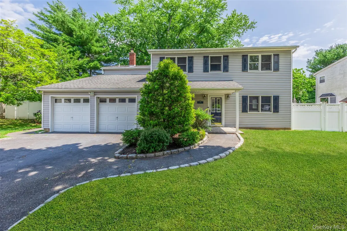 23 Babcock Avenue, Ronkonkoma, NY 11779 - #1