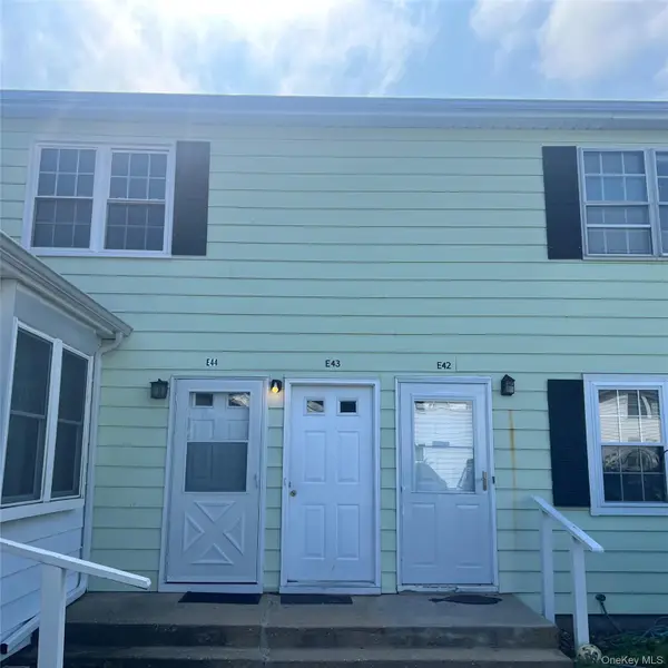 1000 Ninth Street #43, Greenport, NY 11944