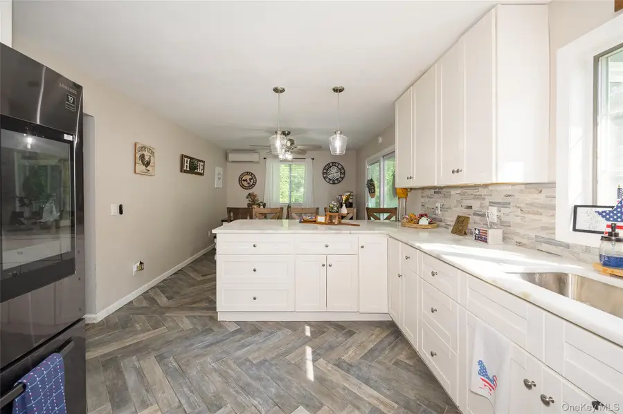 20 Cary Road, Hyde Park, NY 12538 - #3