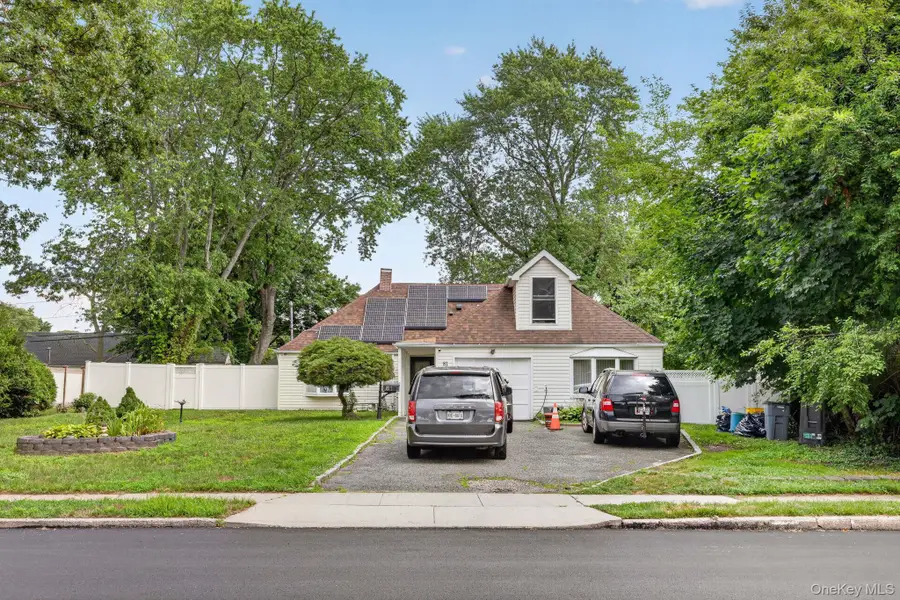 81 S Bedford Avenue, Islandia, NY 11749 - #2