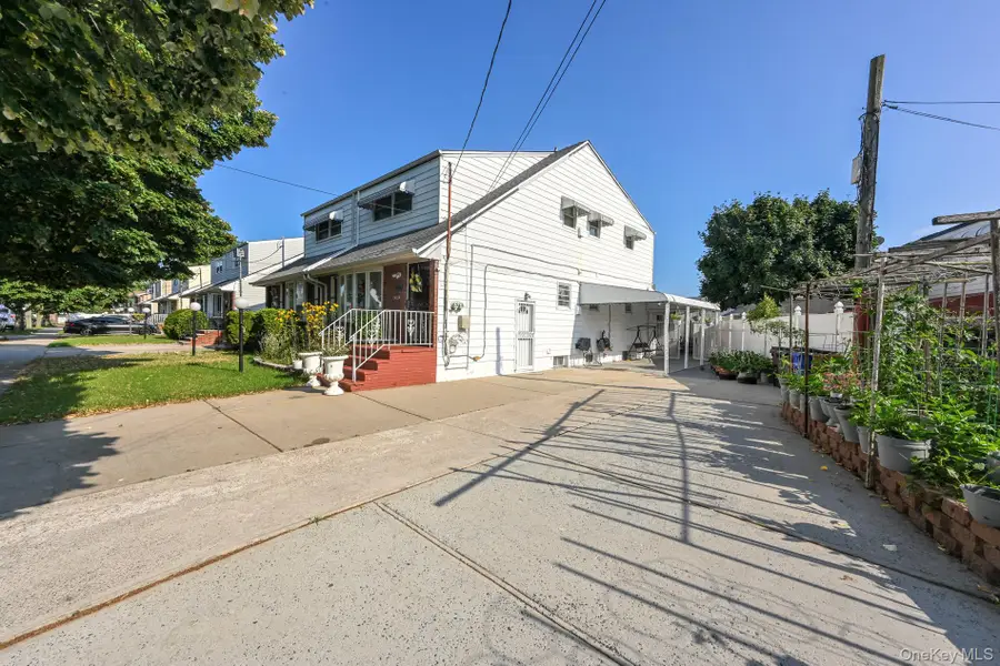 142-14 131st Avenue, Jamaica, NY 11436 - #2