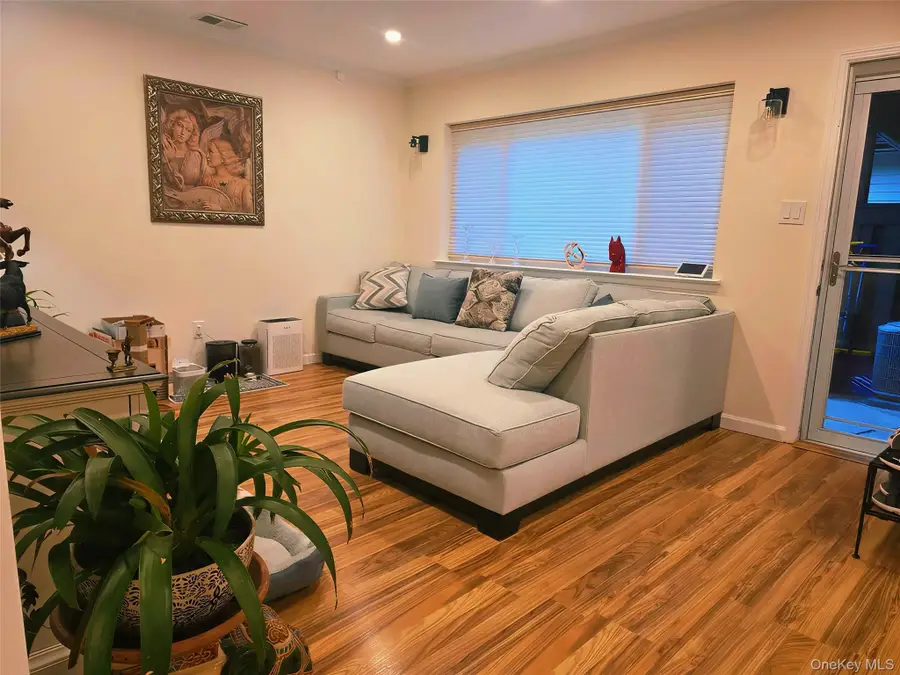 141 Feller Drive #141, Central Islip, NY 11722 - #3