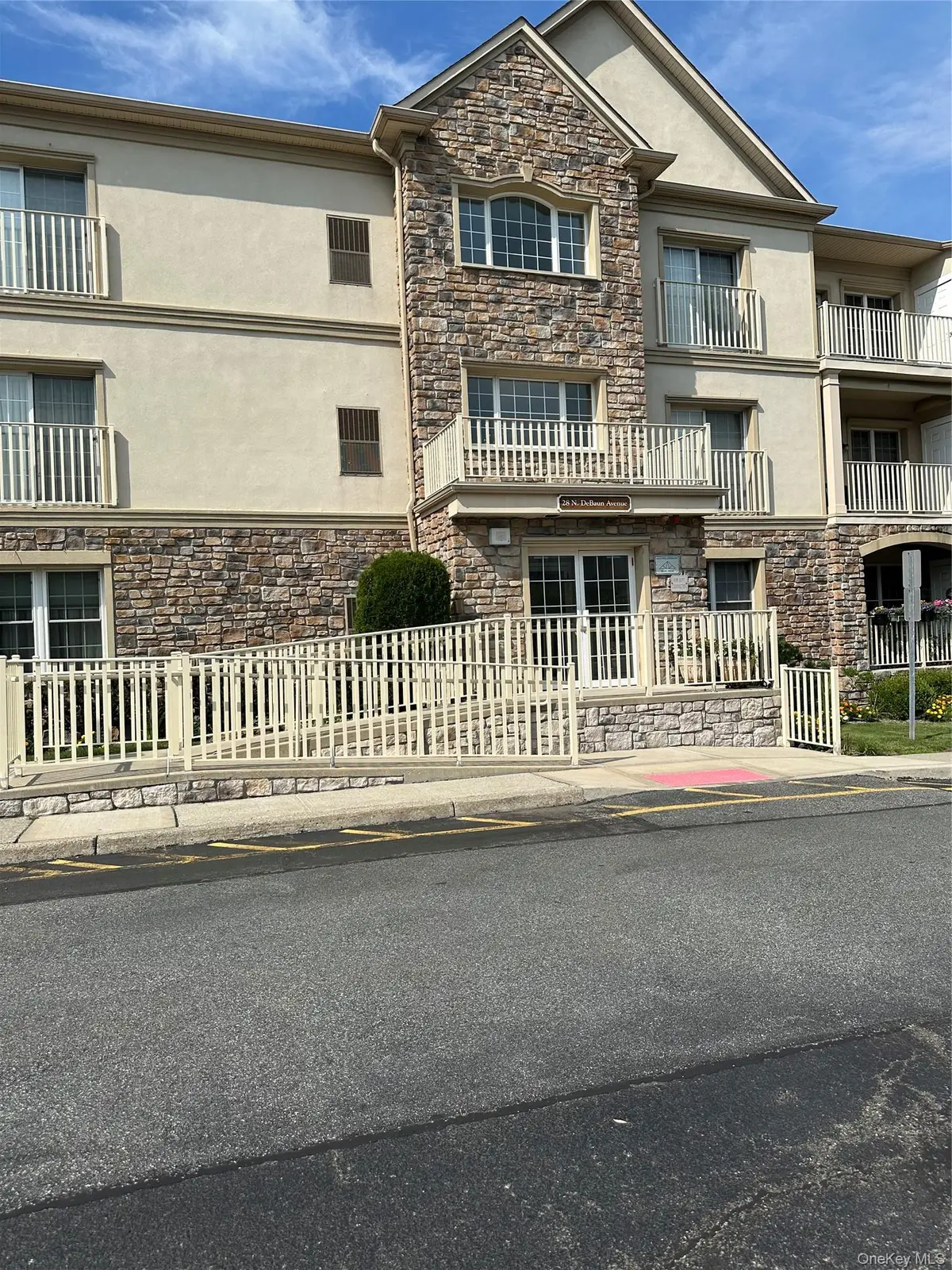 28 N De Baun Avenue #201, Suffern, NY 10901 - #1