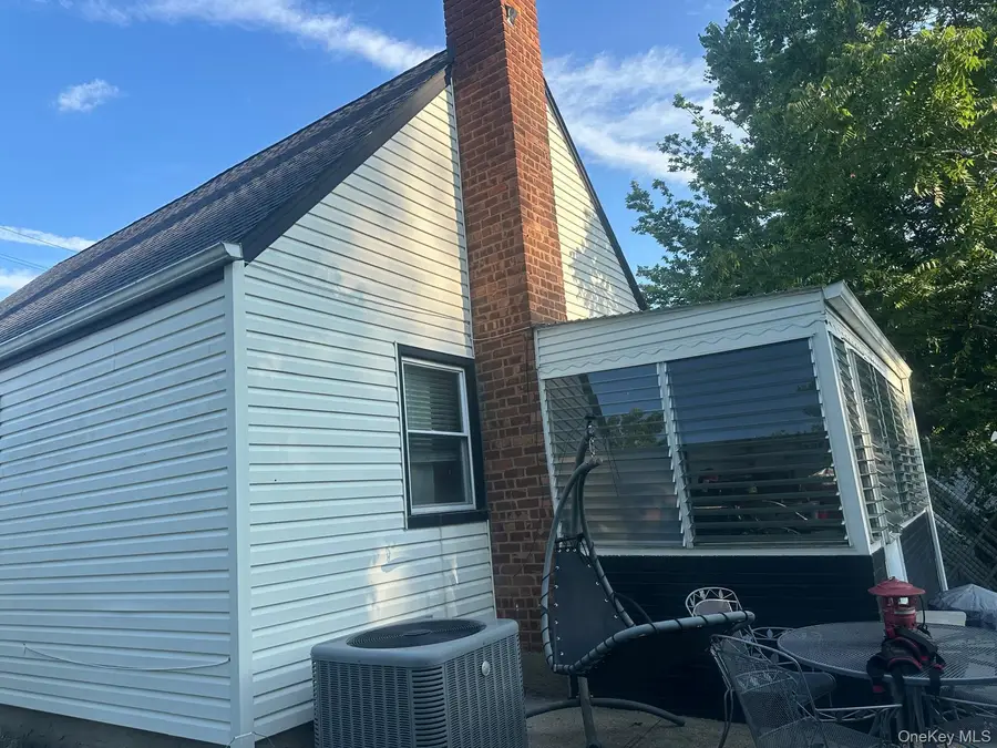 11516 Springfield Boulevard #1, Cambria Heights, NY 11411 - #2