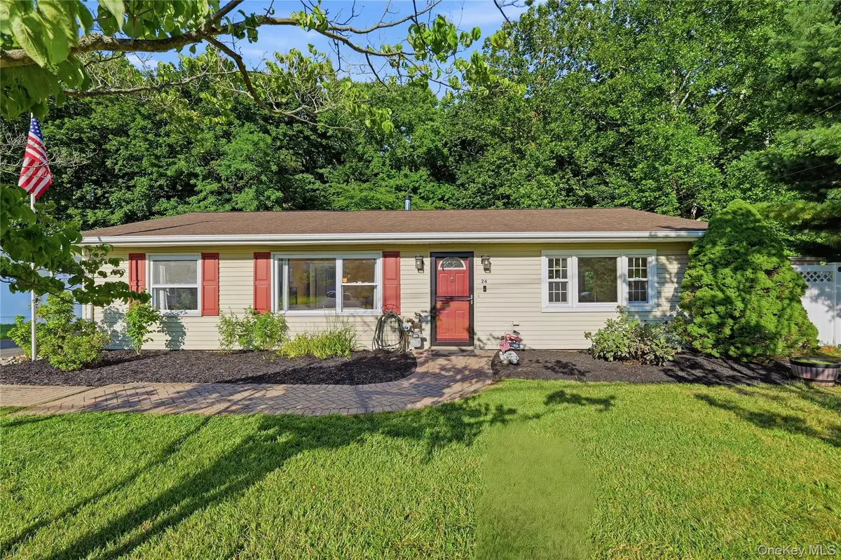 24 Lafayette Road, Tappan, NY 10983 - #1