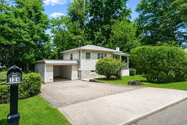104 21st Street, Wading River, NY 11792
