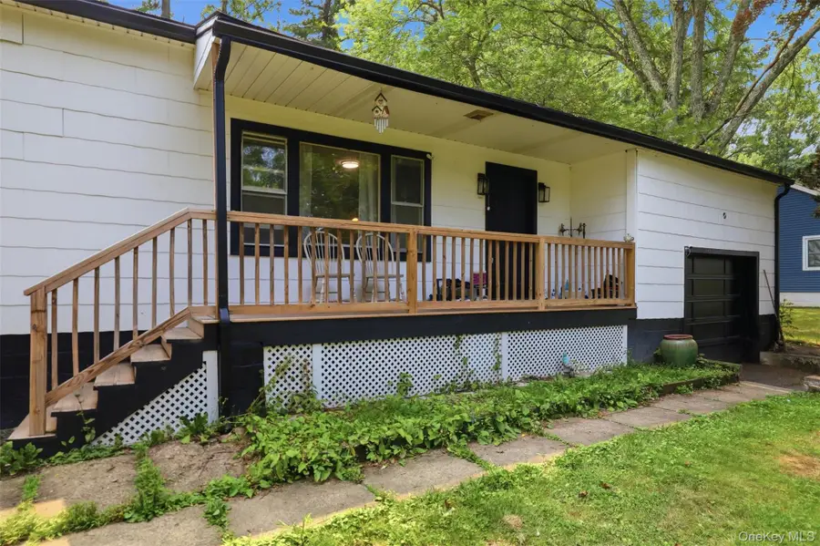 98 Dellay Avenue, Kingston, NY 12401 - #2
