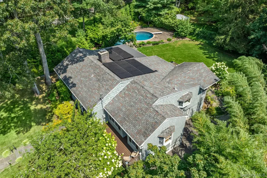 24 Preston Street, Huntington, NY 11743 - #2