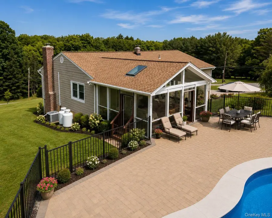 4 Shana Lane, Mahopac, NY 10541 - #3
