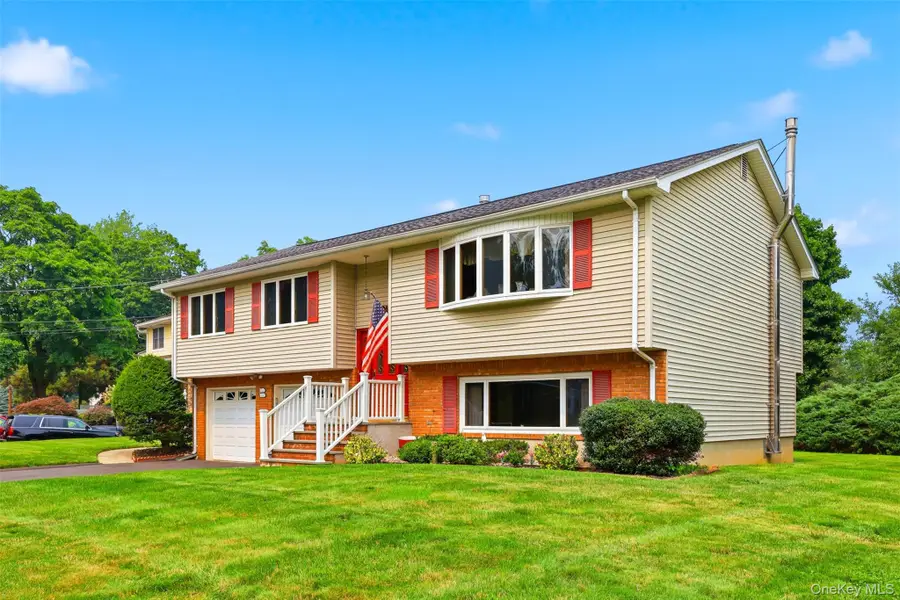 32 Van Zandt Drive, Pearl River, NY 10965 - #3