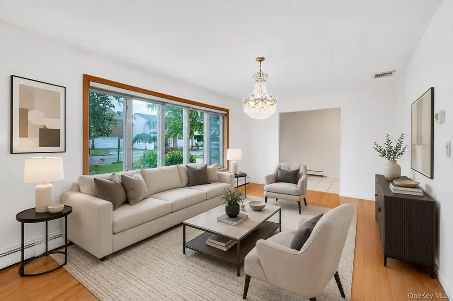 111 Melanie Drive, East Meadow, NY 11554 - #3