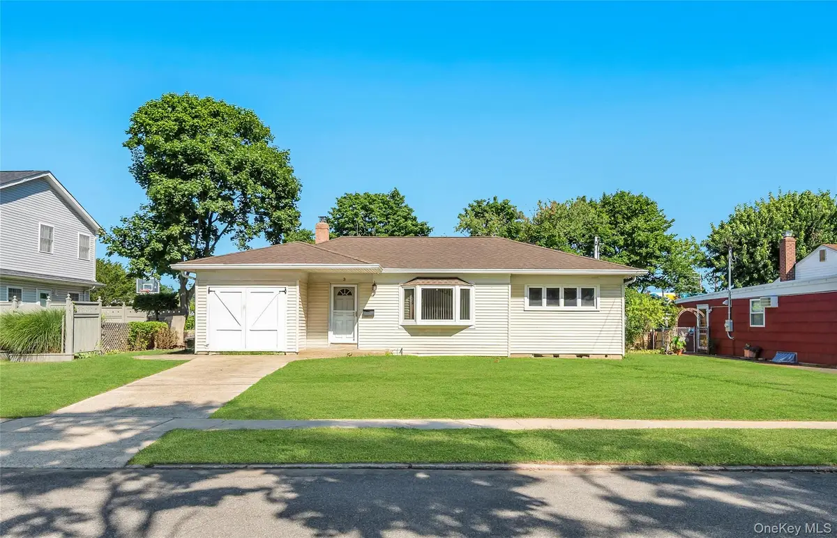 3 Colony Drive, West Sayville, NY 11796 - #1