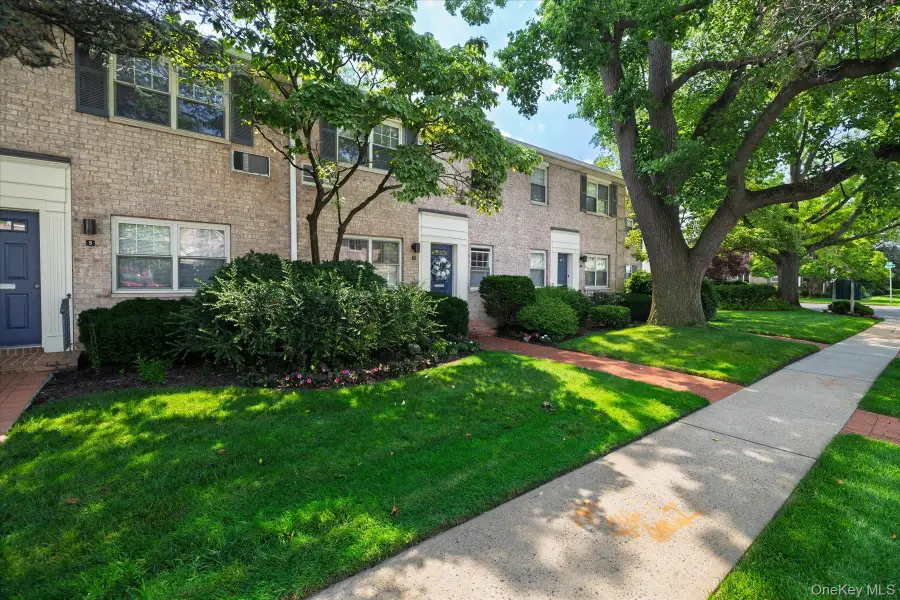 3 N. Lewis Place #3-2.4 B, Rockville Centre, NY 11570 - #2
