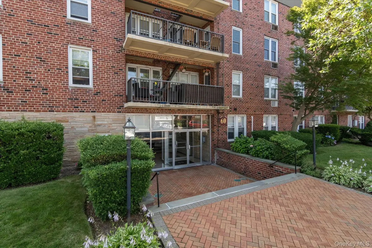60 Hempstead Avenue #2C, Lynbrook, NY 11563 - #1
