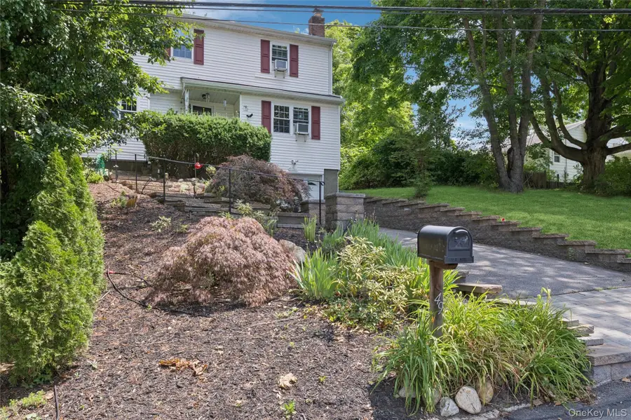 49 Old Town Lane, Huntington, NY 11743 - #3