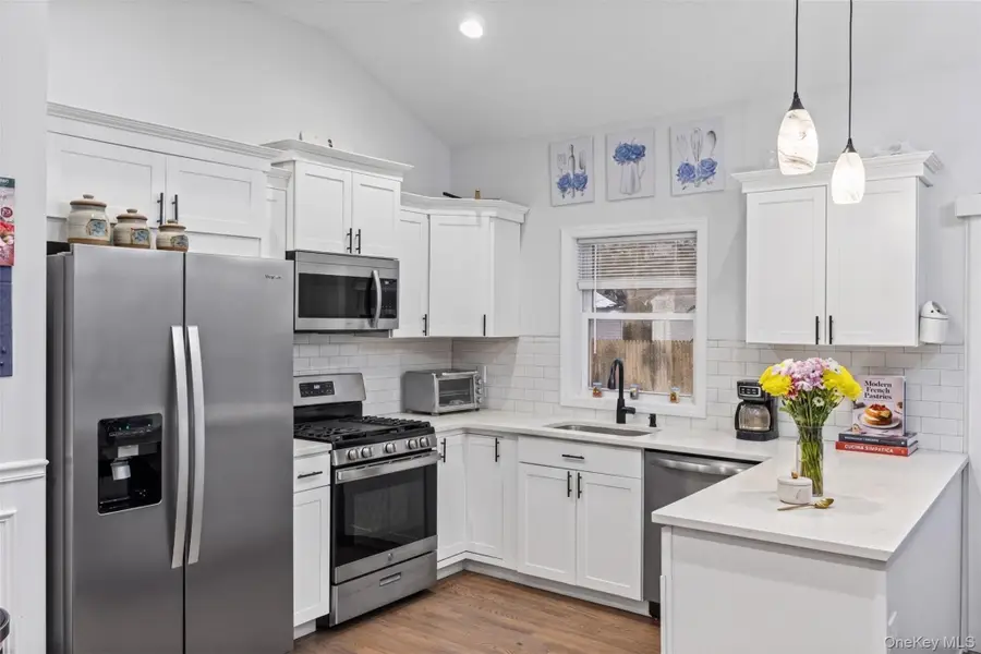 20 Cedar Road E, Mastic Beach, NY 11951 - #3