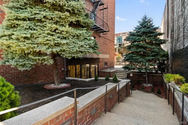 1725 Edison Avenue #5D, Bronx, NY 10461