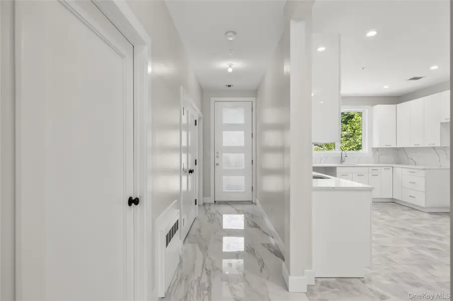 13 Gwen Lane #202, Monsey, NY 10952 - #3